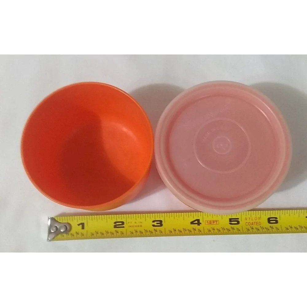 Vintage Tupperware Snack Cups (2) Orange Round 1229 ONLY‎ ONE LID 297-55 READ